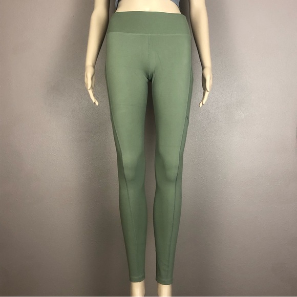 Pineapple Clothing Side Pockets Workout Leggings - Picture 5 of 7